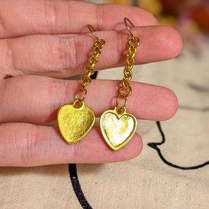 NWT 18k Plated Matte Gold Heart Dangly Chain Drop Earrings